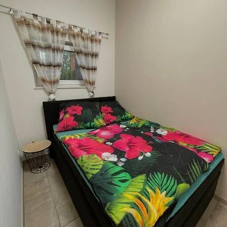 גראץ Gartenwohnung Mit Terrasse Und Parkplatz מראה חיצוני תמונה